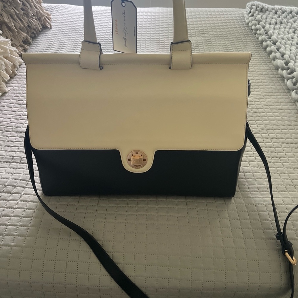 Brand new with tags, gorgeous Jemma Emma bag